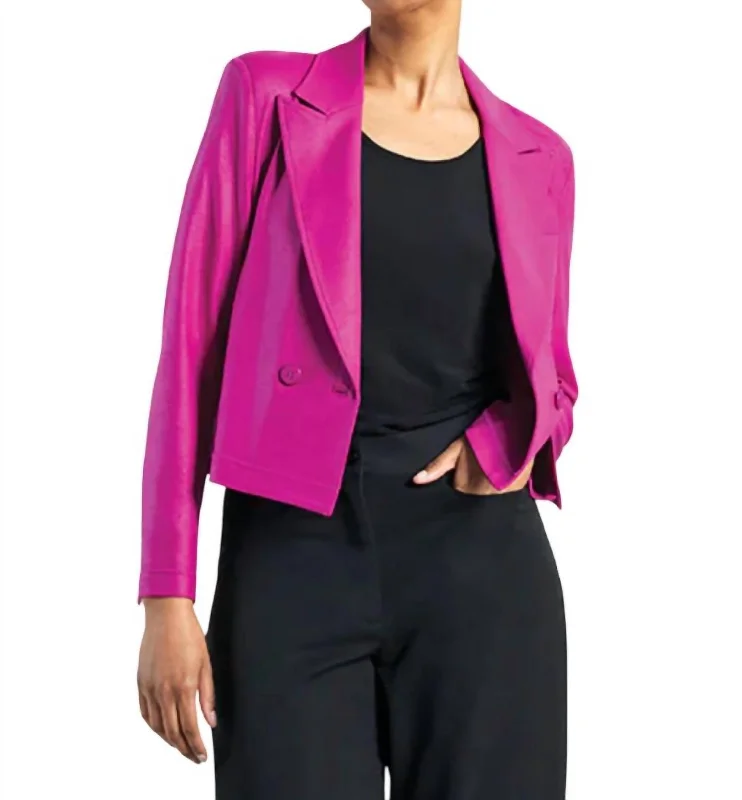 Liquid Leather Cropped Tuxedo Blazer In Magenta